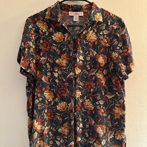 Silk Floral Pattern Short Sleeve Buttondown Shirt